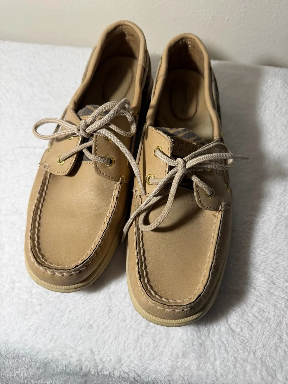 Women shoes boat shoes